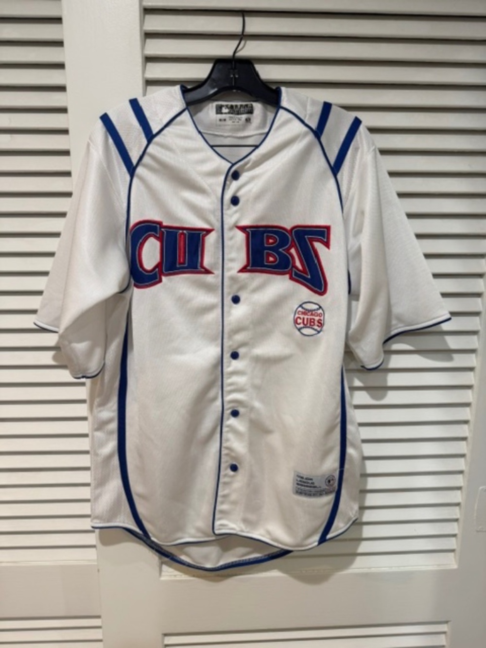Chicago Cubs MLB Genuine Merchandise White Button Front Jersey Size Medium